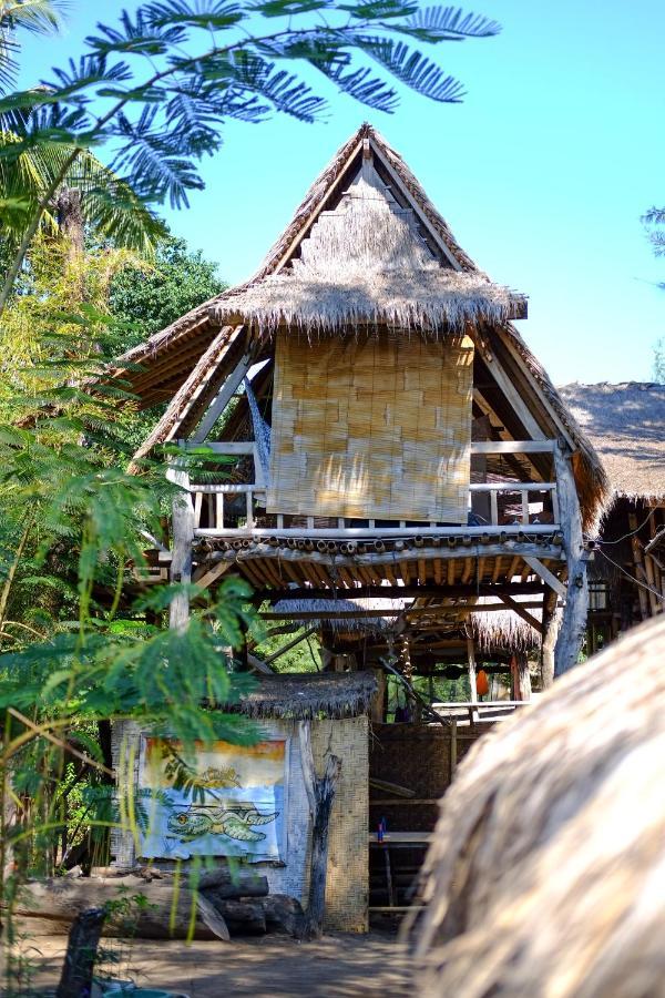 Gili Meno Eco Hostel Exteriör bild