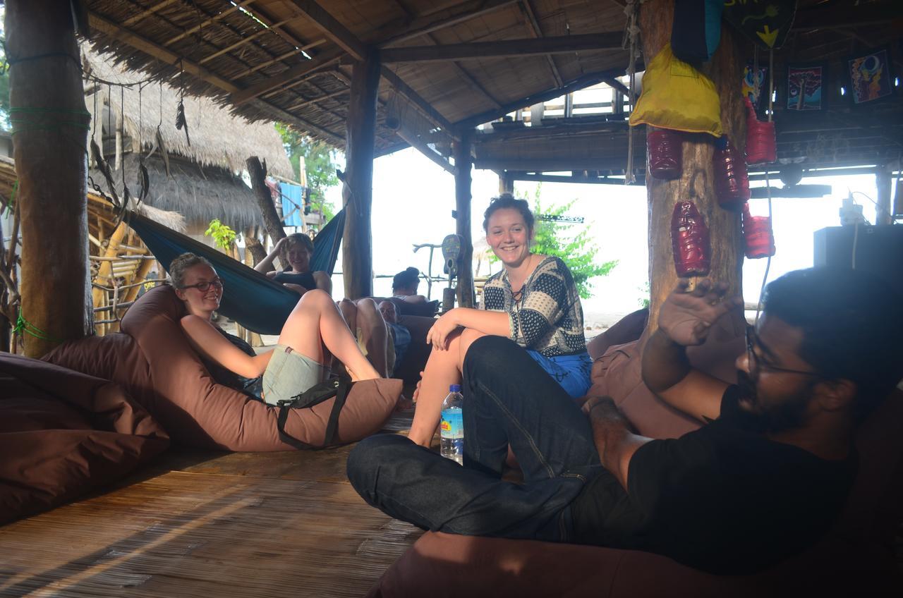 Gili Meno Eco Hostel Exteriör bild